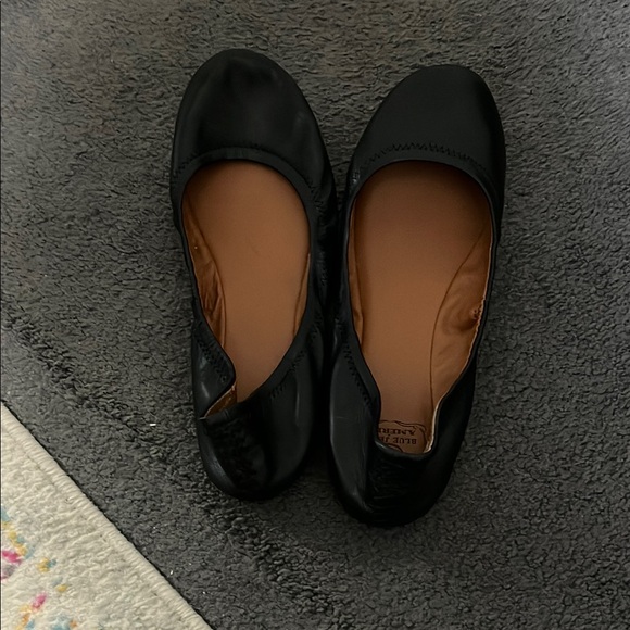 Black Women's Ballet Flats - Picture 1 of 1
